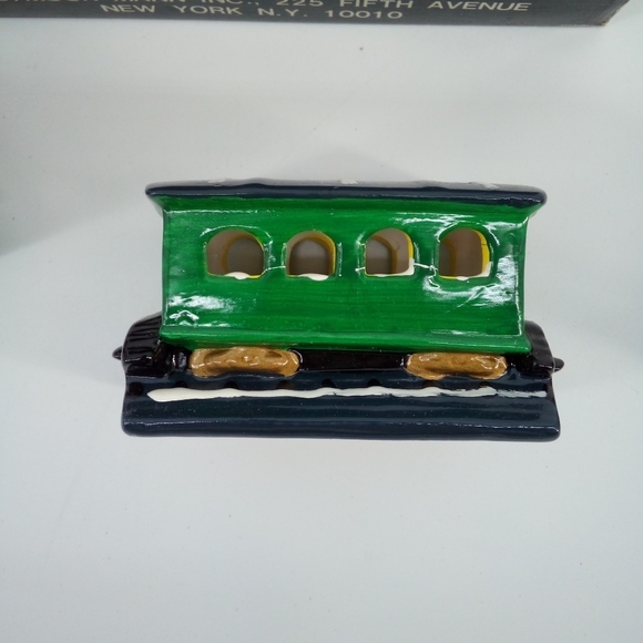 Vintage Seymour Mann Merry Christmas Light Up Train Set Made in Taiwan - Picture 7 of 16